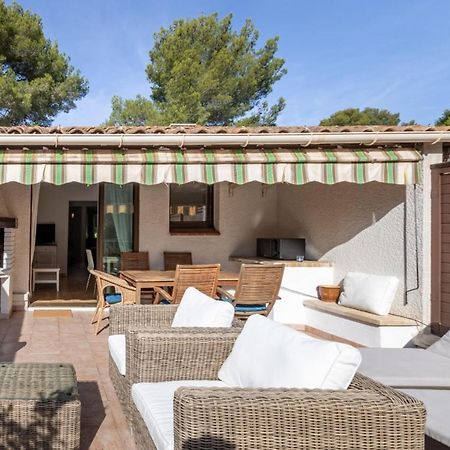 Apartmán Nice Apt For 4 With Terrace And Pool Bandol Exteriér fotografie