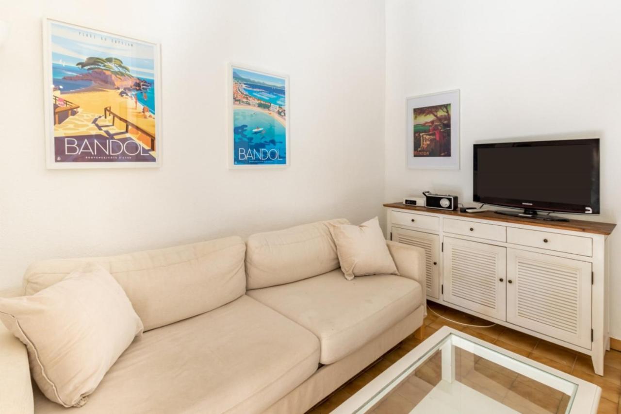 Apartmán Nice Apt For 4 With Terrace And Pool Bandol Exteriér fotografie